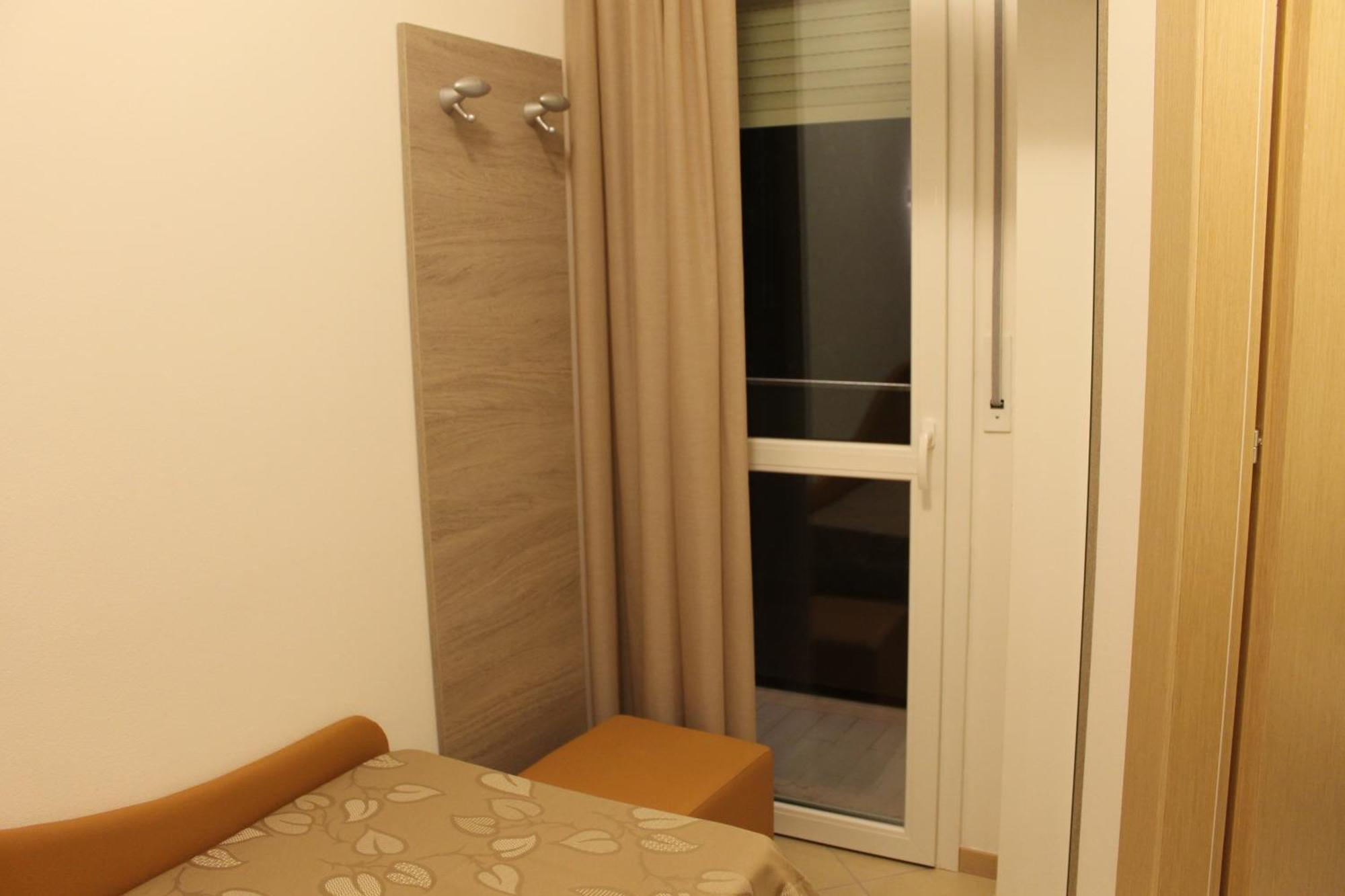 Hotel Villa Enea Cattolica Phòng bức ảnh